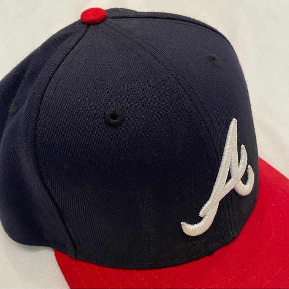 MLB New Era Atlanta Braves Baseball Fitted Hat 7 1/8 - Picture 2 of 5